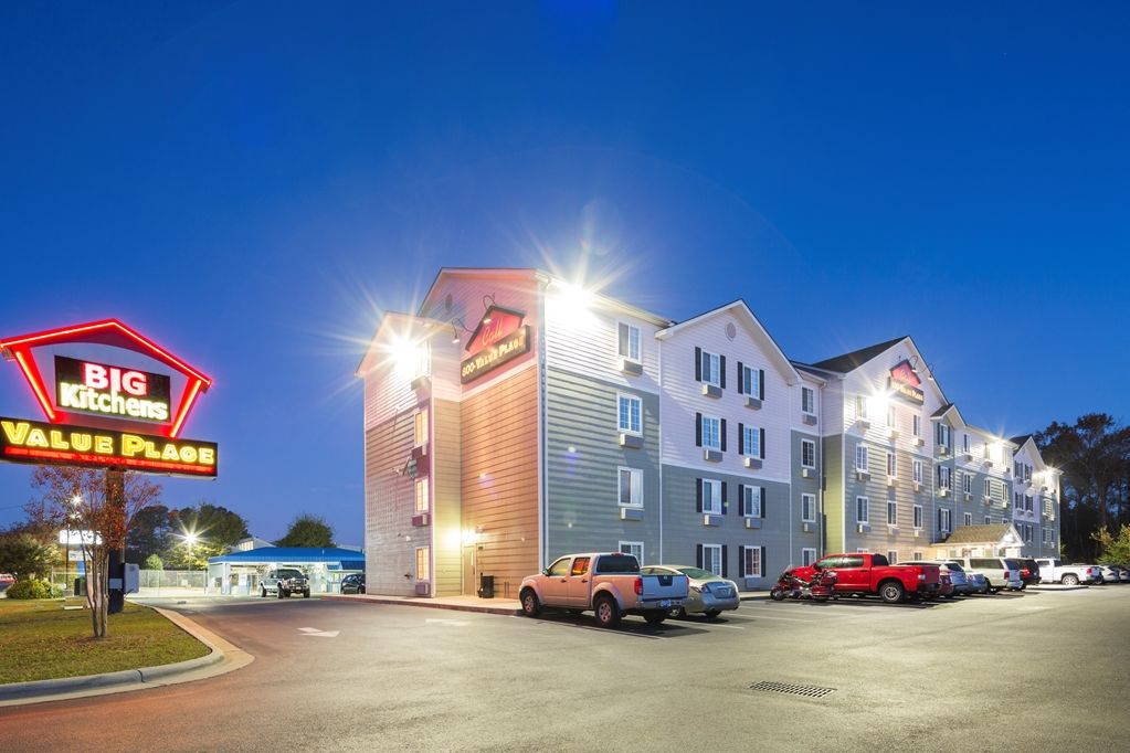 Value Place Fayetteville Nc Fort Bragg Exterior foto