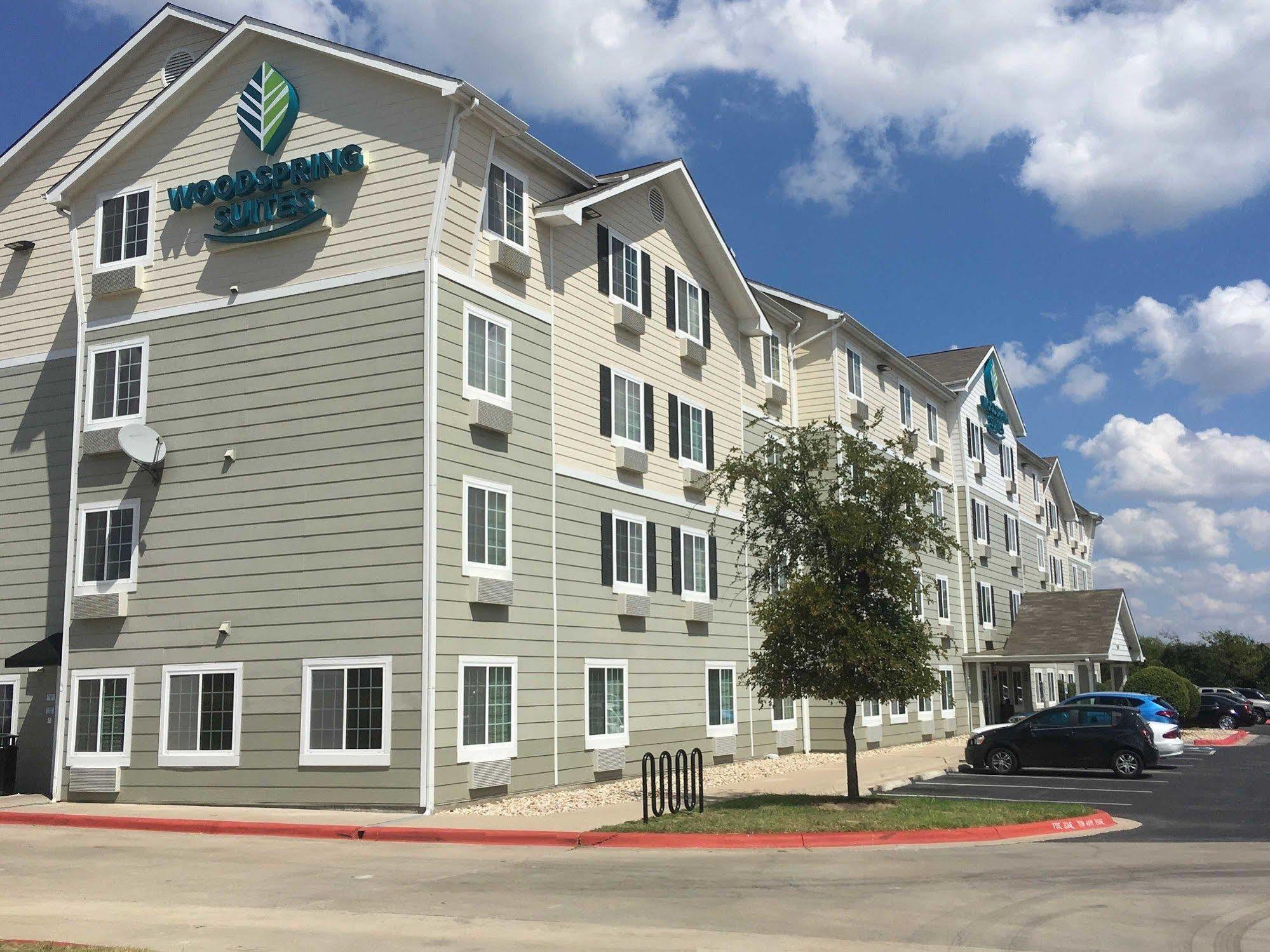 Value Place Fayetteville Nc Fort Bragg Exterior foto